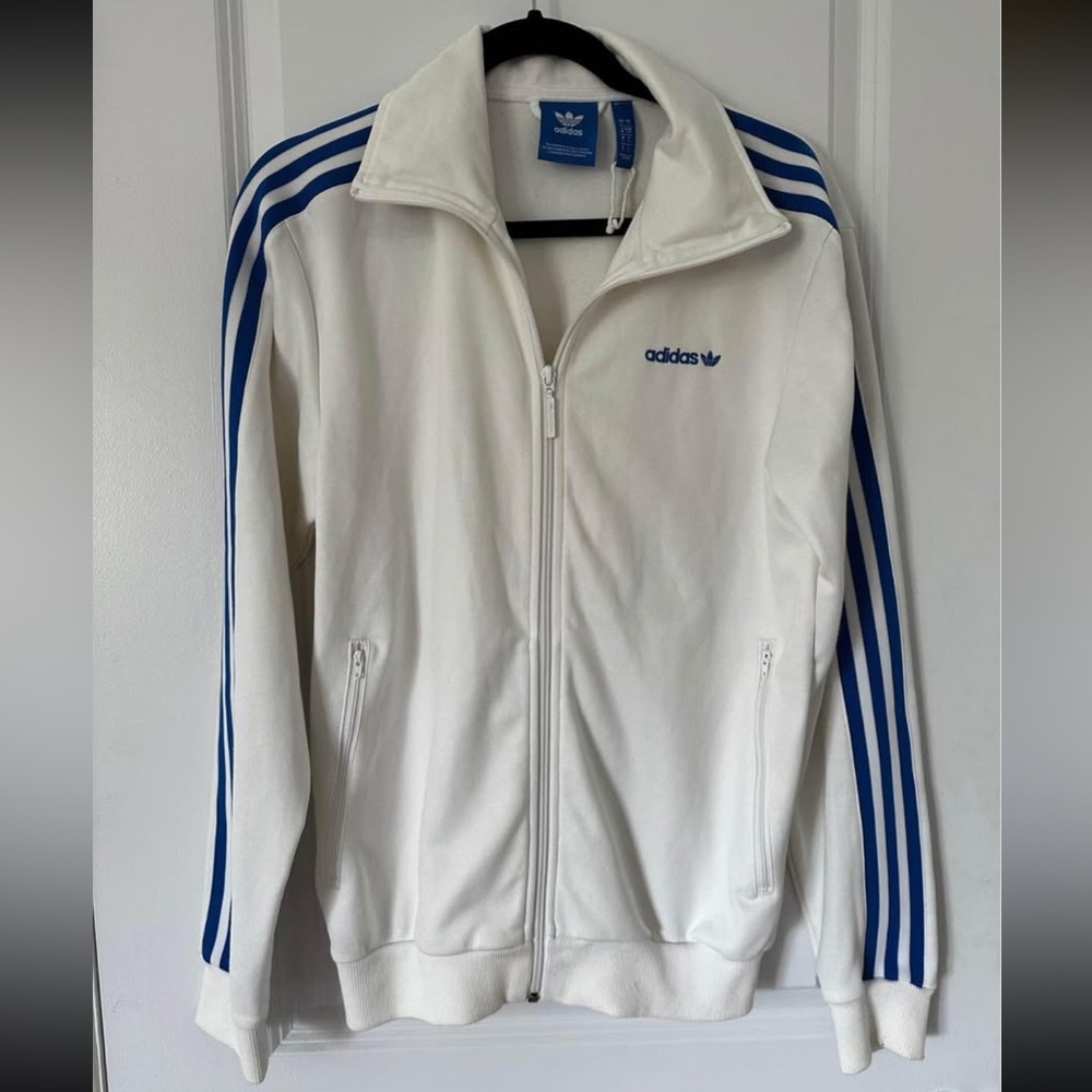 Adidas jacket oversized (S for men)